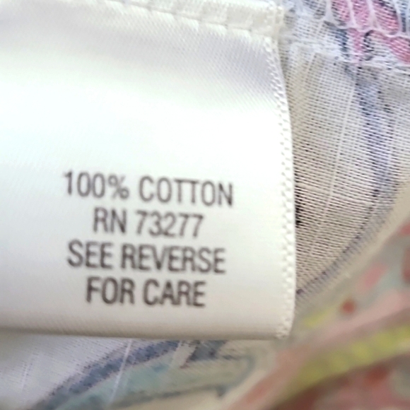 Croft & Barrow Pink, Blue & White Floral Buttondown Blouse, Size XXL - Picture 10 of 10